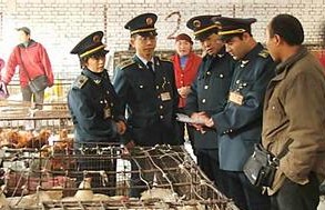 成都工商开展钢材市场“拉网行动”