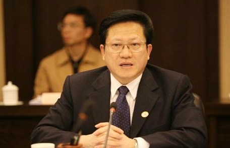 张广宁和英国记者谈钢铁去产能