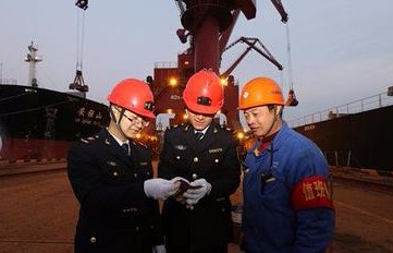 进口铁矿、煤炭质量不合格 为何价格暴涨84%和110%？