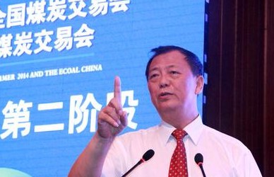 政府敦促煤炭厂在冬季供暖季节加大产出以补充供应