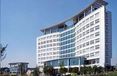 八一钢铁：受环保因素影响 上半年净利同比减少46.3 %