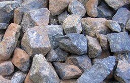 行业回暖铁矿石运量上升 BDI指数又现“十连涨”