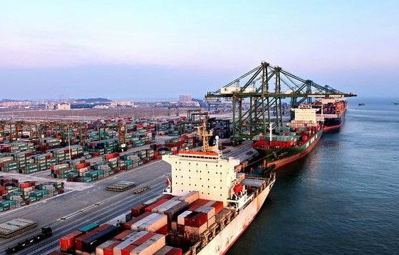 今年港口货物吞吐量力争突破2亿吨