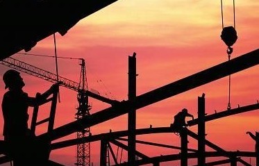 专家：农村基建要发力 钢铁行业至少两年保无忧