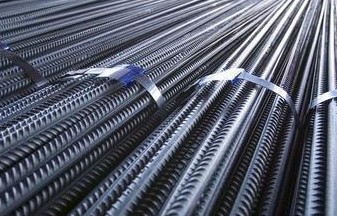 钢铁行业回暖3年后再迎拐点：鞍钢股份等一季度业绩大幅下滑