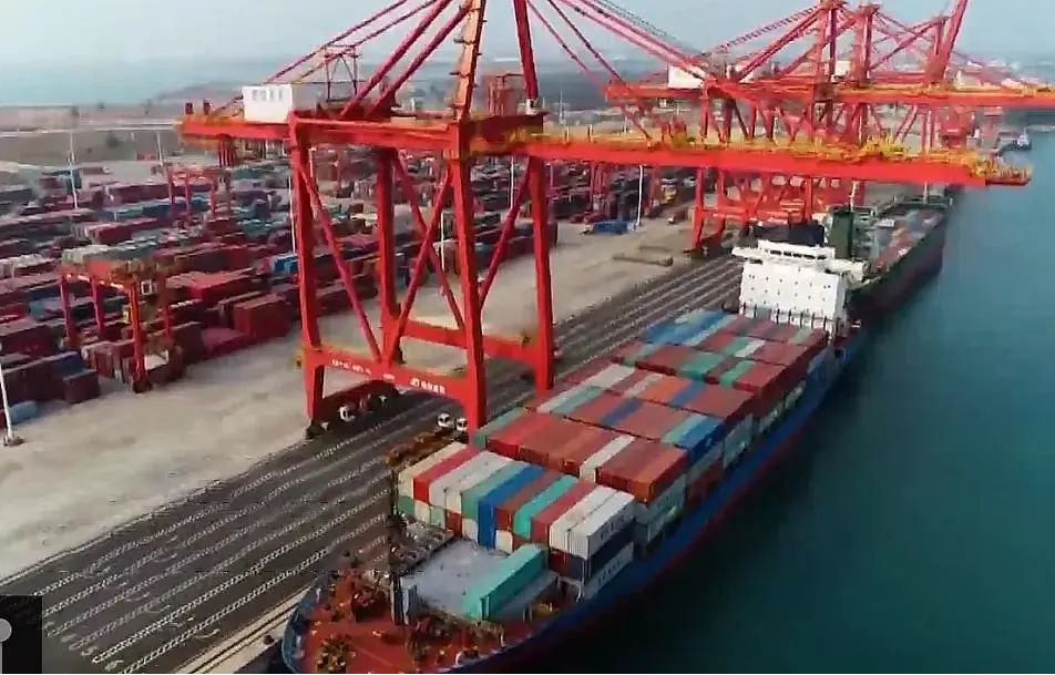 铁矿石价格暴涨背后：海内外需求高位助推“疯狂的石头”