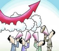 去年钢材价格涨了两成多，重要工业生产资料价格总体上涨